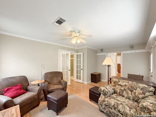 Image 17 of 39 For 462 Flatrock