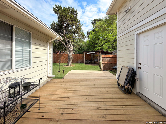 Image 37 of 39 For 462 Flatrock