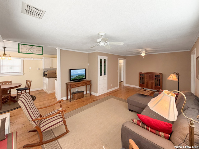 Image 7 of 39 For 462 Flatrock