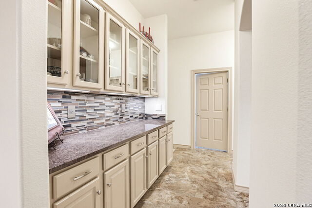 Image 17 of 41 For 8902 Sonata Court