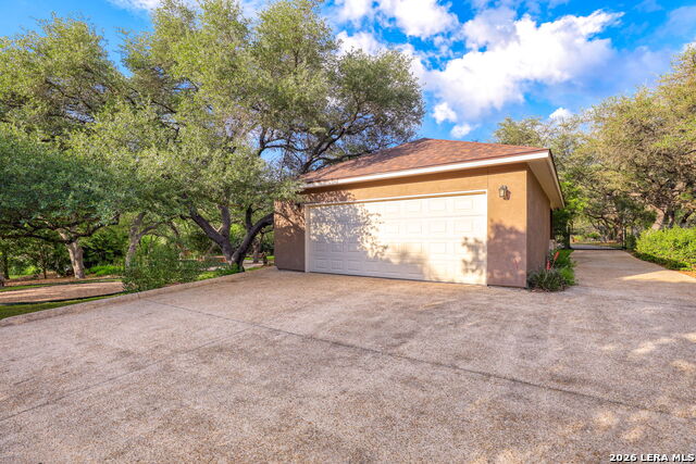 Image 32 of 41 For 8902 Sonata Court