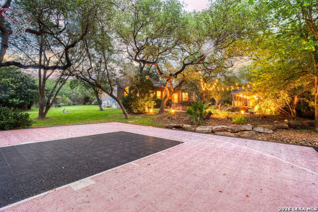 Image 7 of 41 For 8902 Sonata Court