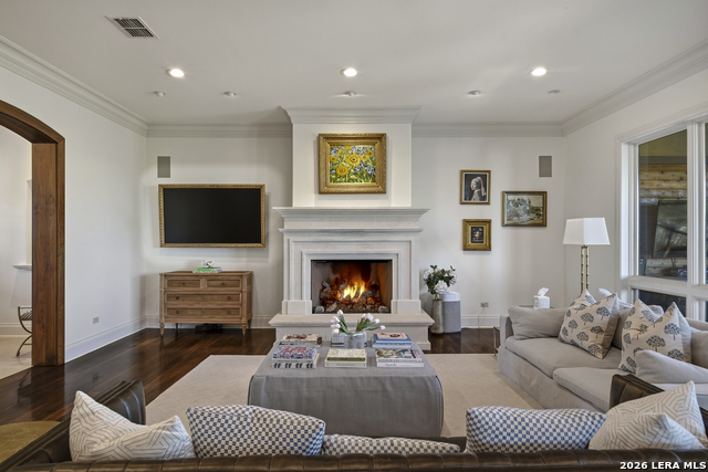 Image 10 of 90 For 52 Oakland Hills