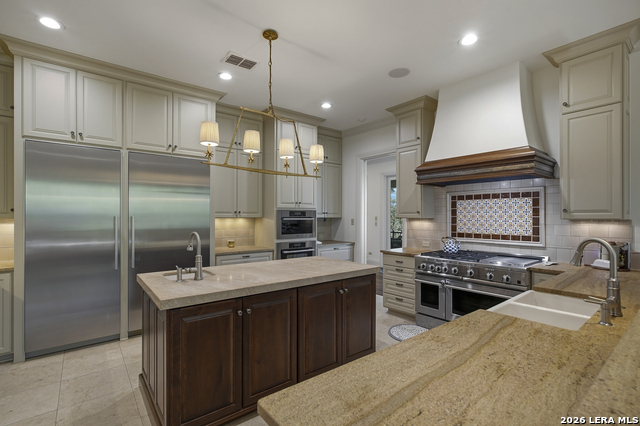 Image 15 of 90 For 52 Oakland Hills