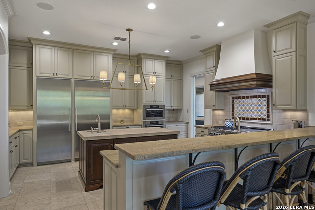 Image 22 of 90 For 52 Oakland Hills