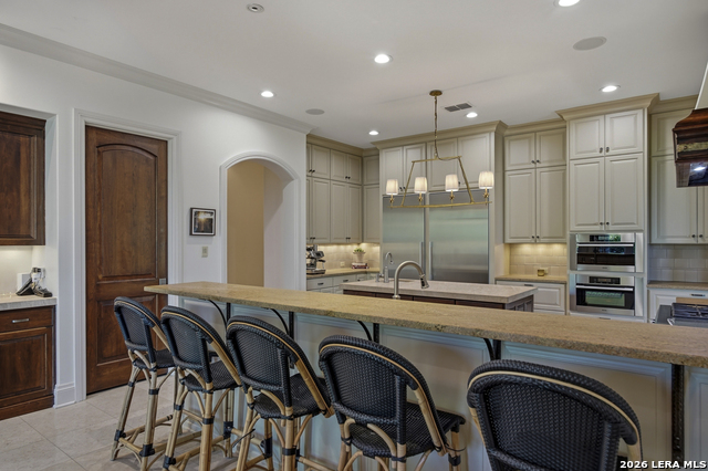 Image 23 of 90 For 52 Oakland Hills