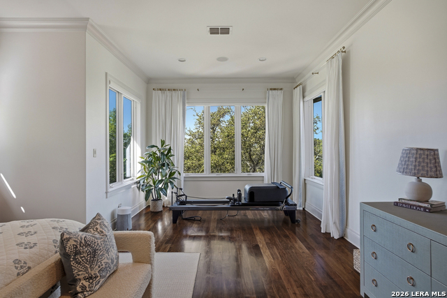 Image 32 of 90 For 52 Oakland Hills