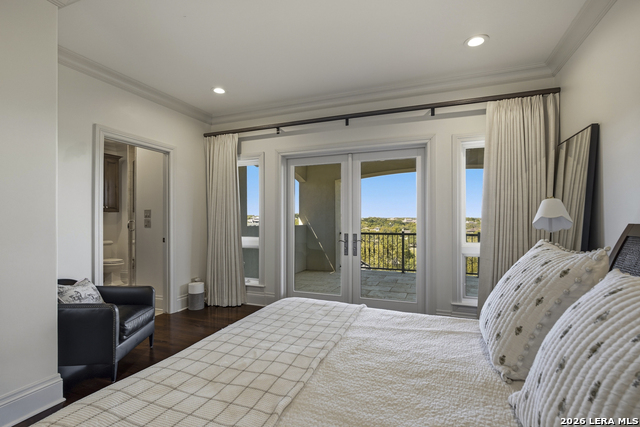 Image 49 of 90 For 52 Oakland Hills