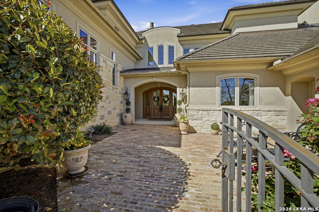 Image 6 of 90 For 52 Oakland Hills