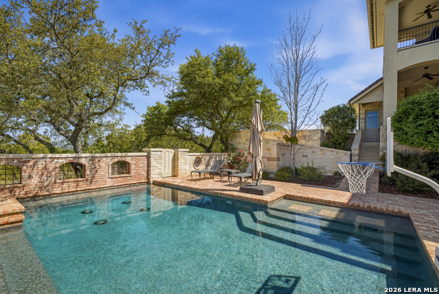 Image 73 of 90 For 52 Oakland Hills