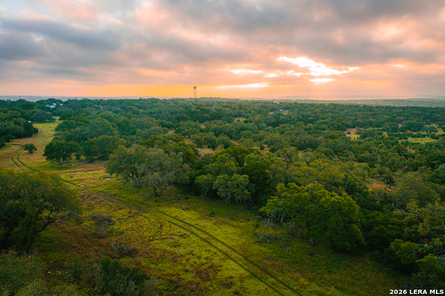 Image 2 of 6 For 000 Elm Lookout