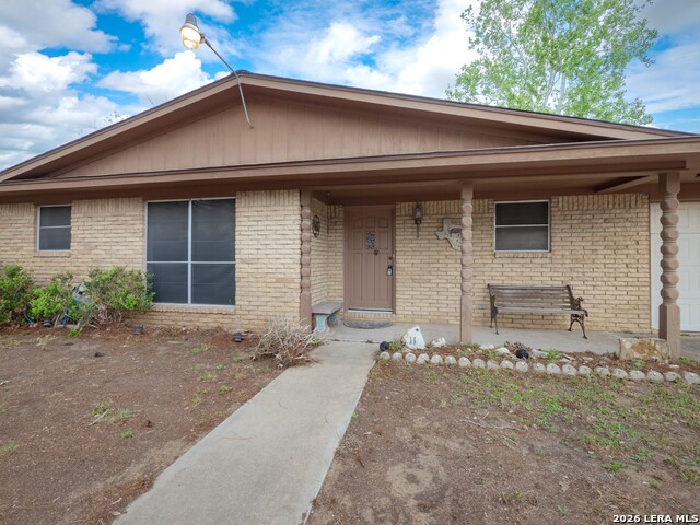 Image 2 of 32 For 119 High Meadow Dr