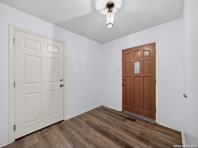 Image 3 of 32 For 119 High Meadow Dr