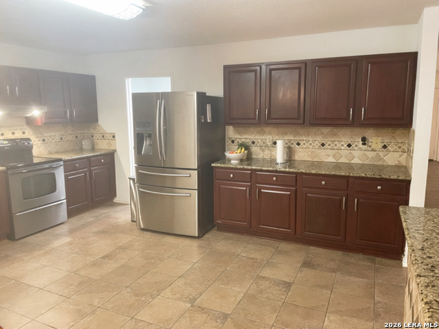 Image 4 of 19 For 10603 Cavelier Pt