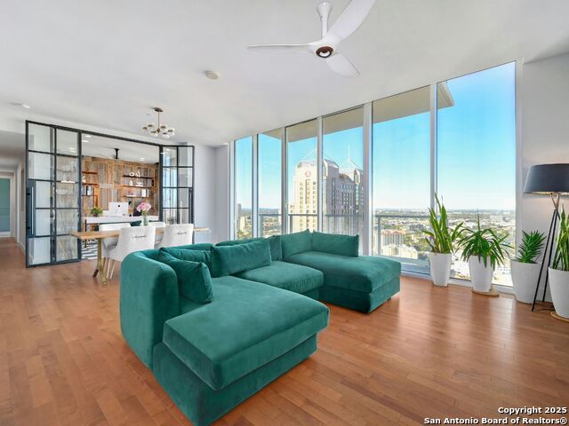 Details for 610 Market St E 2816, San Antonio, TX 78205