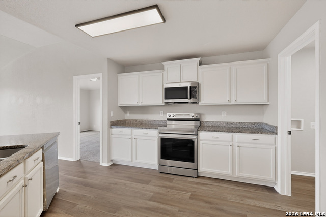 Image 10 of 38 For 11002 Funny Cide