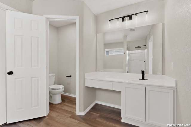 Image 18 of 38 For 11002 Funny Cide