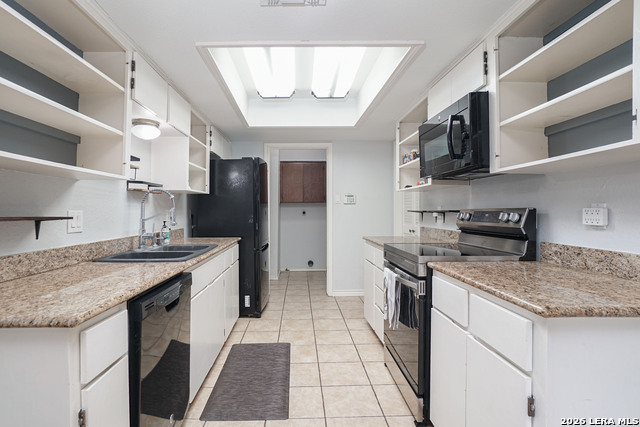 Image 10 of 26 For 2822 Burning Trail St