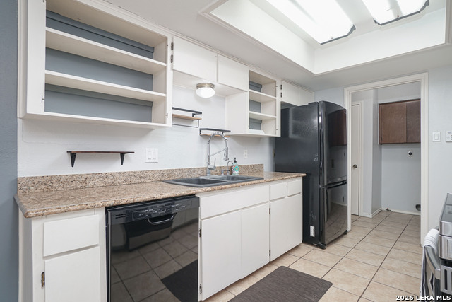 Image 11 of 26 For 2822 Burning Trail St