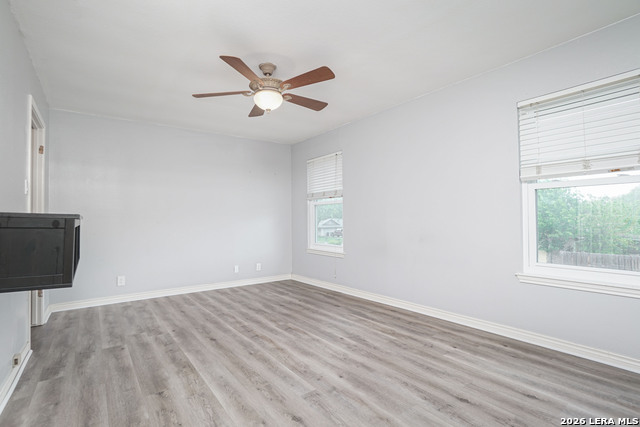 Image 19 of 26 For 2822 Burning Trail St