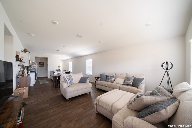 Image 4 of 25 For 168 Honors St