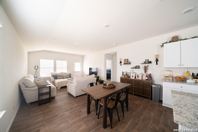 Image 7 of 25 For 168 Honors St