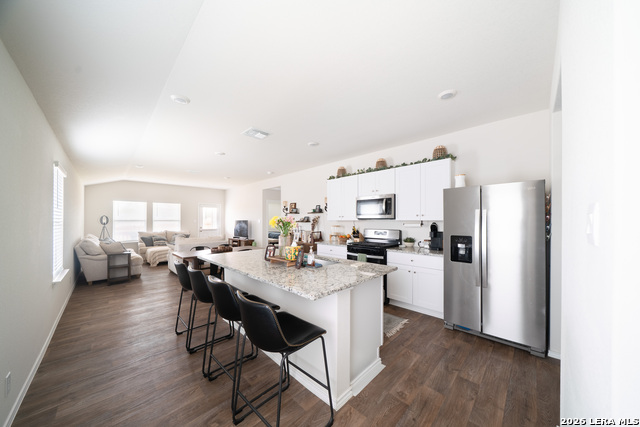 Image 8 of 25 For 168 Honors St