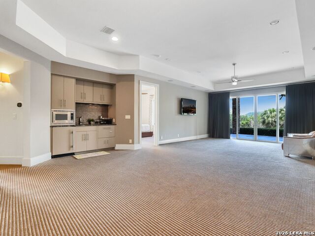 Image 30 of 54 For 11 Davenport Ln