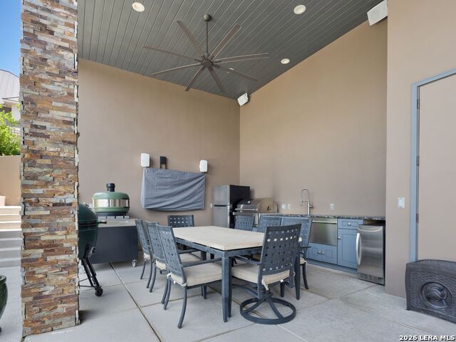 Image 38 of 54 For 11 Davenport Ln