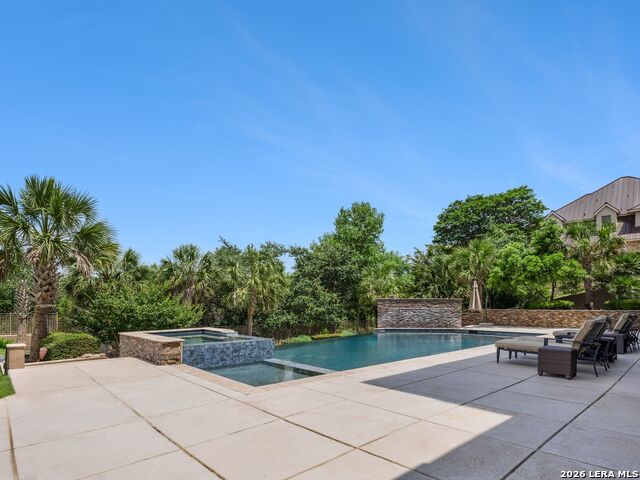 Image 41 of 54 For 11 Davenport Ln
