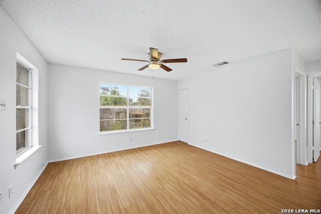 Image 12 of 21 For 209 Zilla St