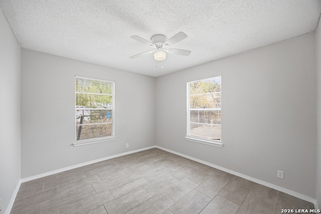 Image 18 of 21 For 209 Zilla St