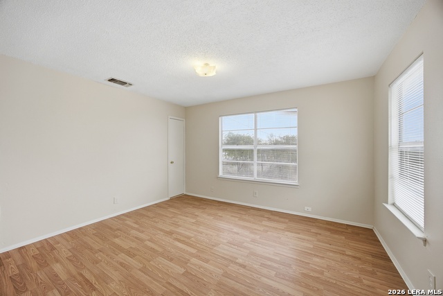 Image 5 of 21 For 209 Zilla St