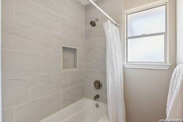 Image 17 of 32 For 178 Mary Ann Dr