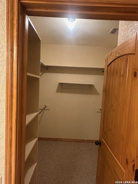 Listing photo id 8 for 3 Summit View