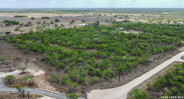 Listing photo id 2 for 247 Western Ln