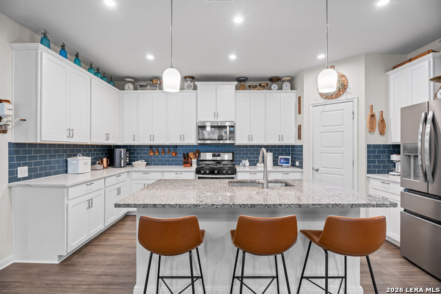 Image 15 of 33 For 2040 Market  