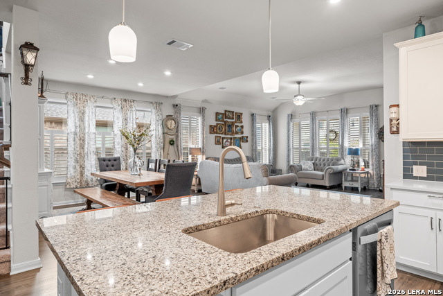 Image 18 of 33 For 2040 Market  