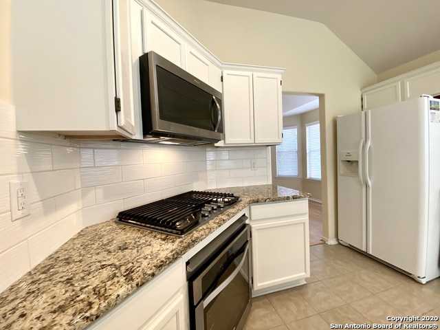 Image 12 of 31 For 6635 Shady Bend Dr