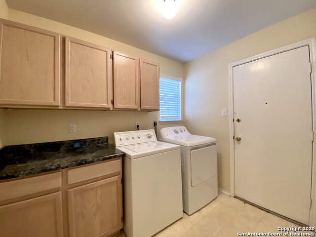 Image 29 of 31 For 6635 Shady Bend Dr