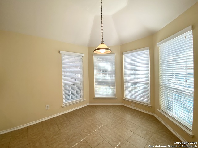 Image 8 of 31 For 6635 Shady Bend Dr