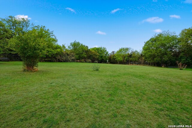 Image 22 of 24 For 414 Schryver St