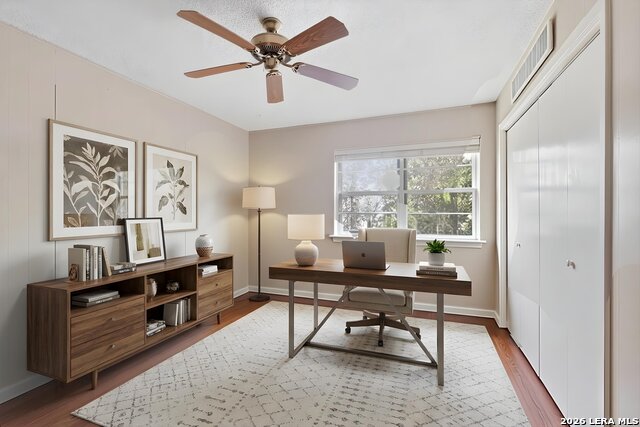 Image 7 of 24 For 414 Schryver St