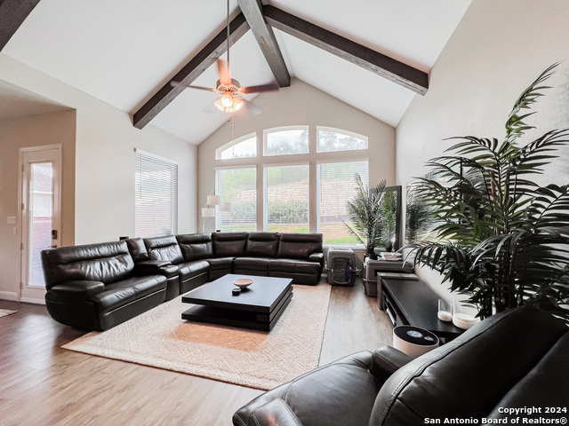 Image 10 of 39 For 24914 Resort Pkwy