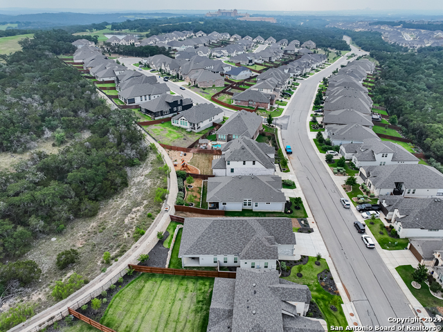 Image 24 of 39 For 24914 Resort Pkwy