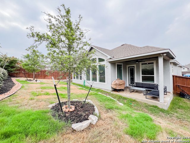 Image 26 of 39 For 24914 Resort Pkwy