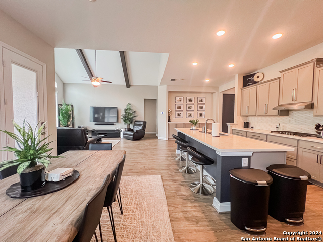 Image 5 of 39 For 24914 Resort Pkwy