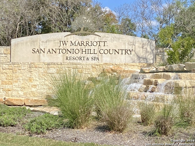 Image 7 of 39 For 24914 Resort Pkwy