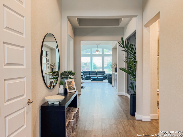 Image 9 of 39 For 24914 Resort Pkwy