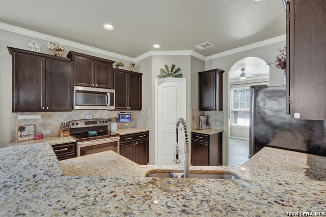 Image 11 of 43 For 1814 Logan Trl